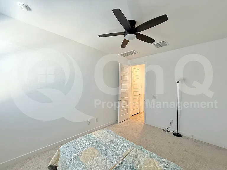 519 S Avocet St — Photo 15