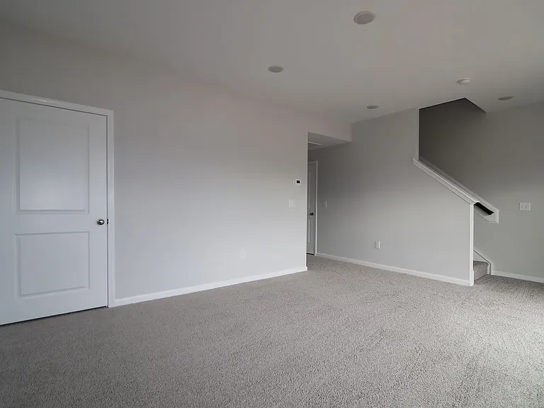 10052 Secluded Garden Dr — Photo 7