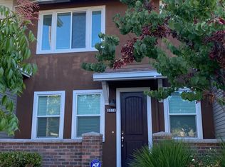 2576 Alvin St, Mountain View, CA 94043