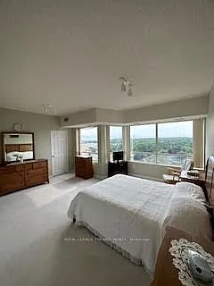 744 Wonderland Rd S #1208 — Photo 11