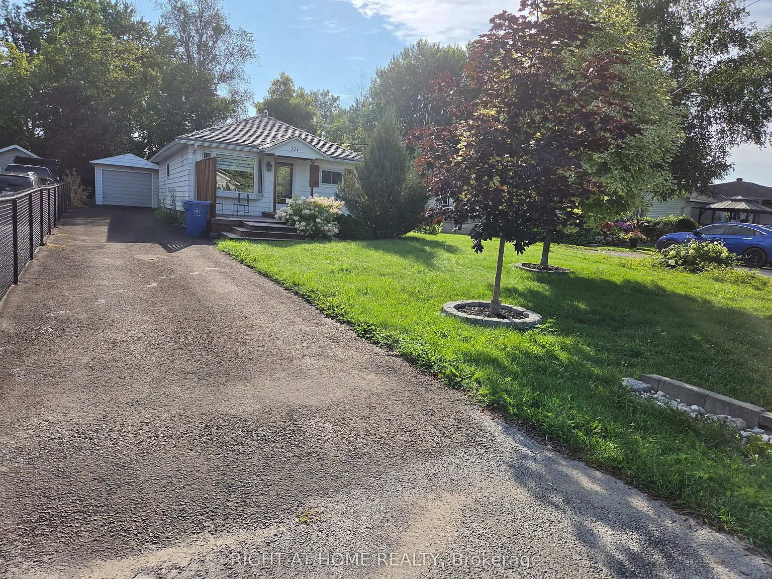 2 bed, $2,200 — Photo 3