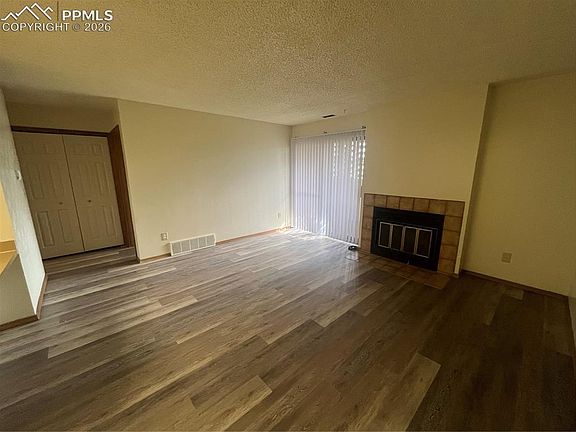 2nd image of 1206 Firefly Cir