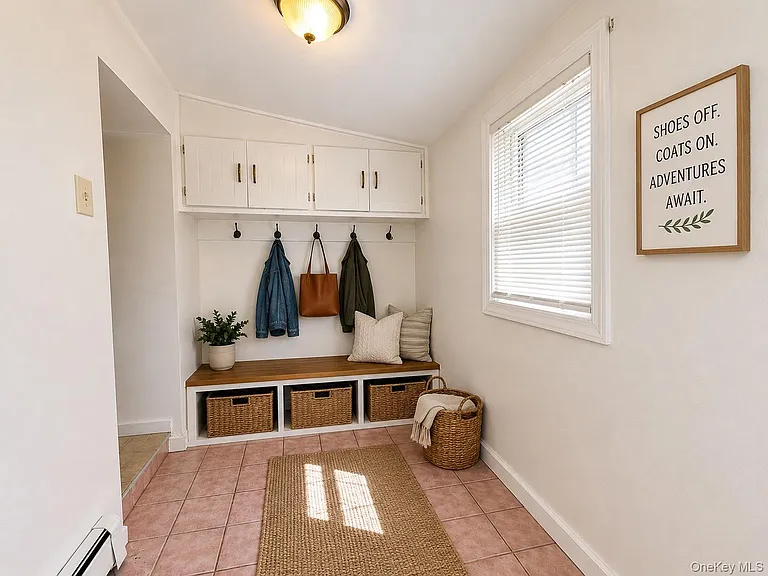 52 Hoffman Ln — Photo 18