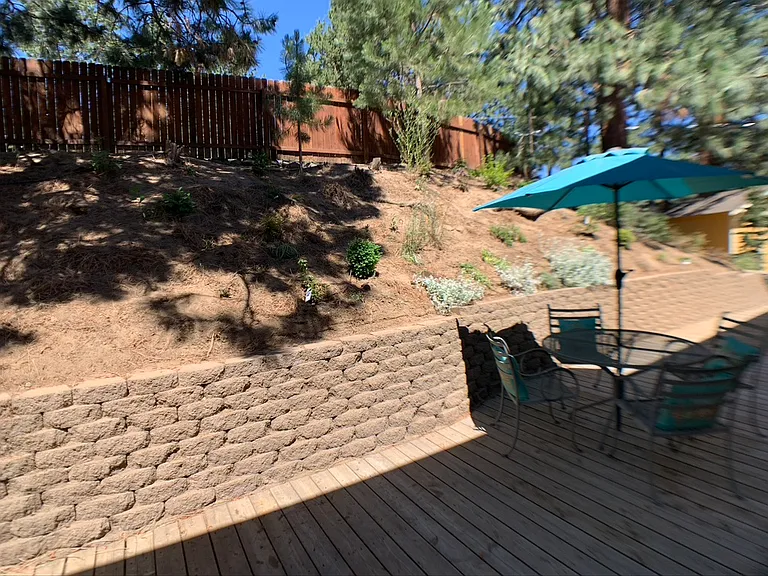 1702 SE Karena Ct — Photo 54