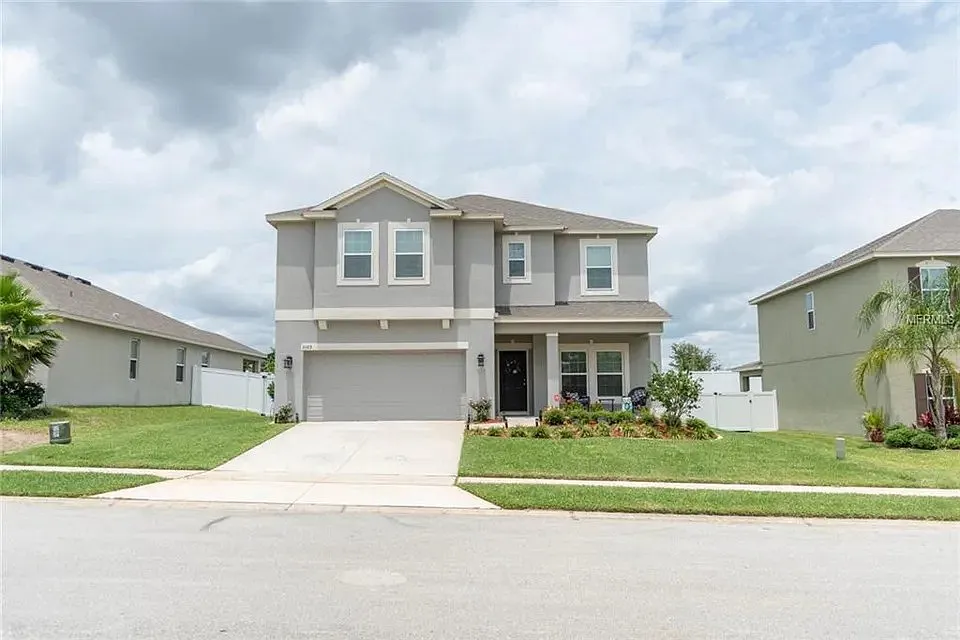 3169 Zander Dr