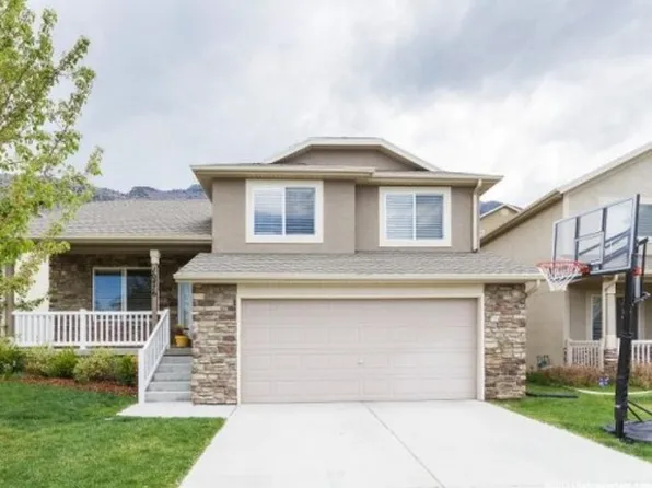10476 N Sugarloaf Dr, Cedar Hills, UT 84062