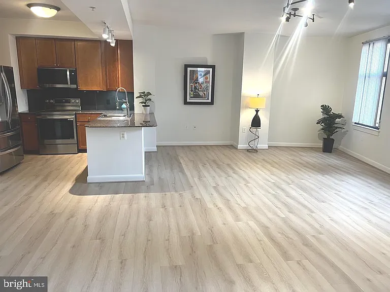 400 Massachusetts Ave NW #1009 — Photo 12