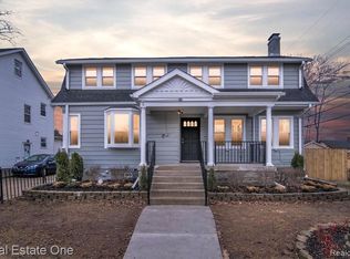1713 N Washington Ave, Royal Oak, MI
