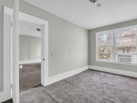 5th image of 123 Cottrell St