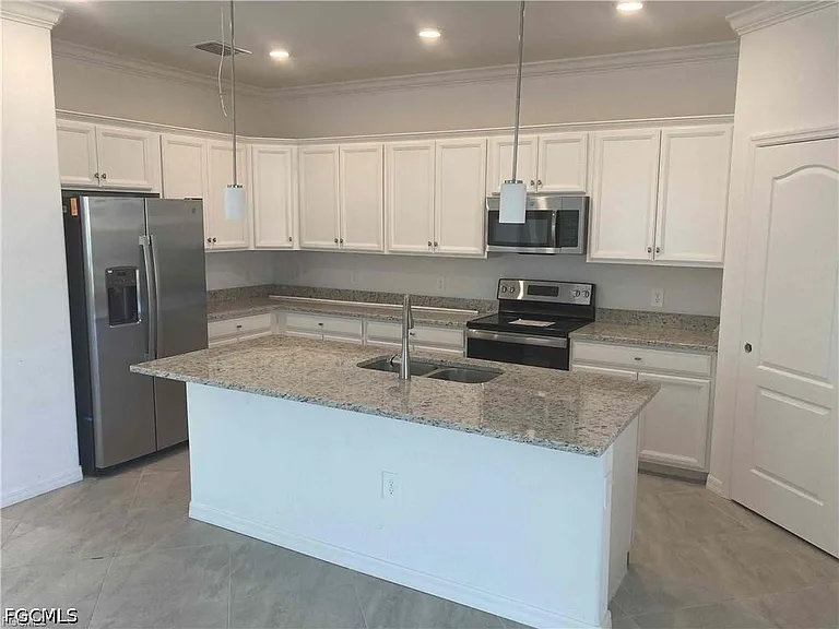 14499 Cantabria Dr — Photo 13