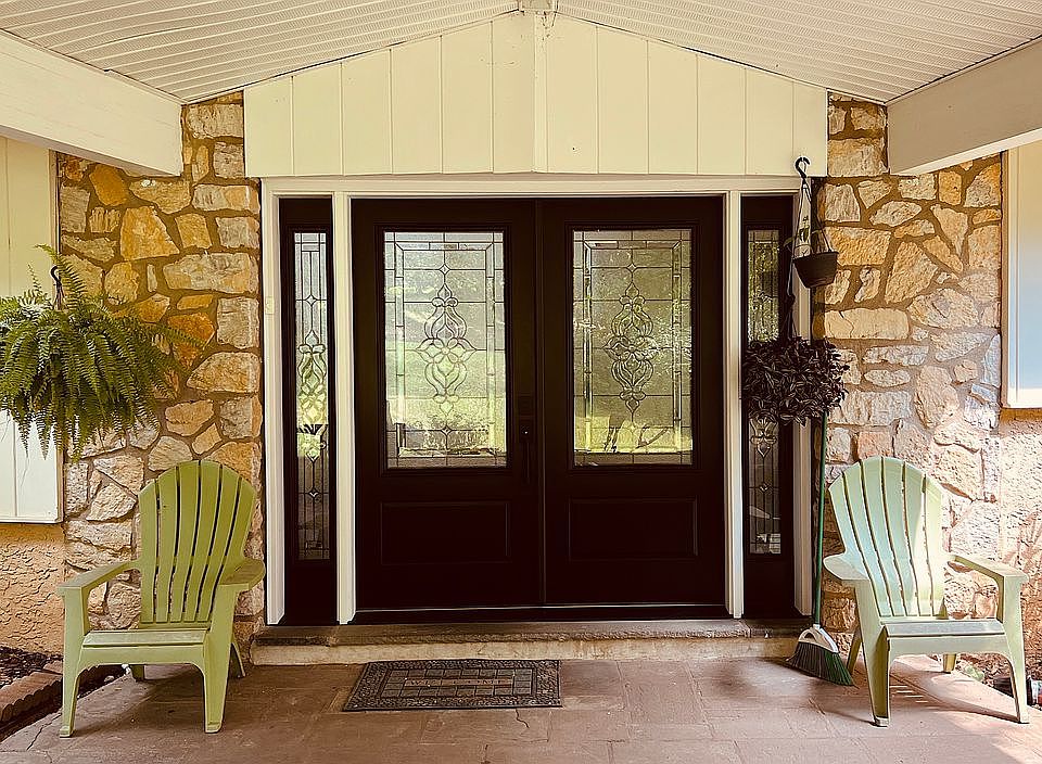 Entrance Door replaced 2023