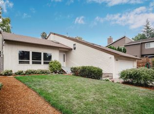 15655 NW Sunningdale Dr, Beaverton, OR