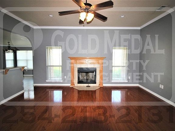 4th image of 401 Hedy Dr