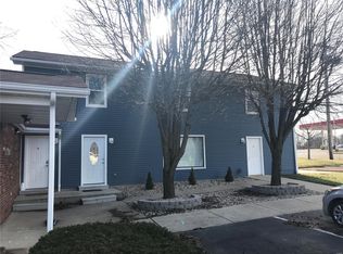 1722 Cross St #D, O'Fallon, IL 62269