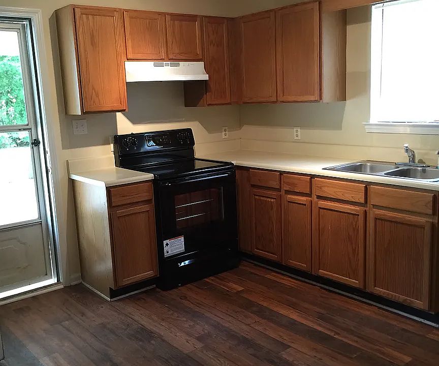 2nd image of 10149 Allen Dr SW