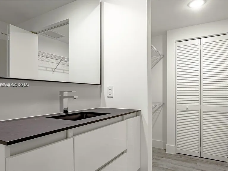 4400 Sunrise Blvd #S2-A — Photo 20
