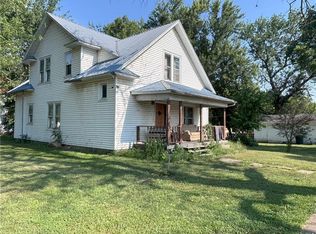 321 N 3rd St, Drexel, MO 64742