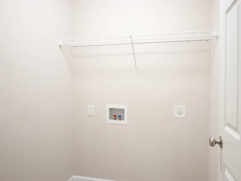 215 Moss Creek Ave #A — Photo 12