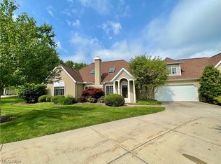 10410 W Cobblestone Ln #27, Twinsburg, OH 44087