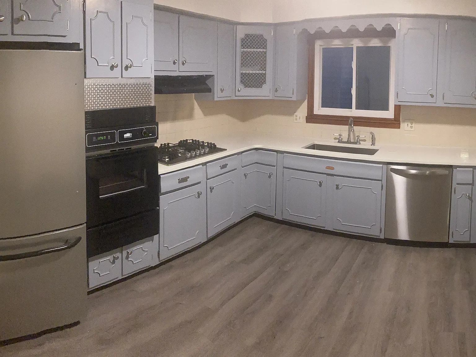 3 bed, 1200 sqft, $1,750 — Photo 2