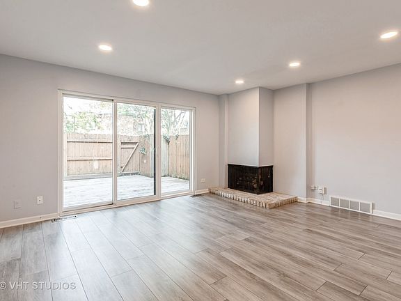 3rd image of 1611 Waxwing Ct