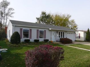 428 Laurel Ave, Romeoville, IL 60446