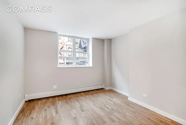 Rented by Compass | media 31