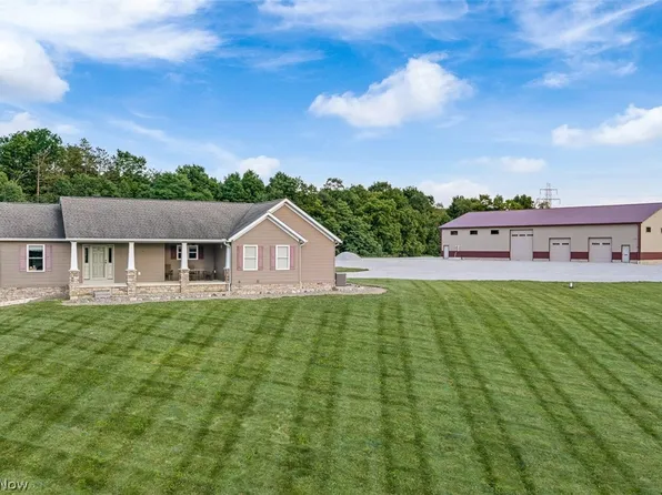 3788 Deerfield Ave NW, North Lawrence, OH 44666