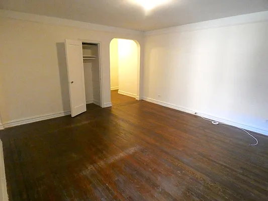 Rented by Voro New York | media 37