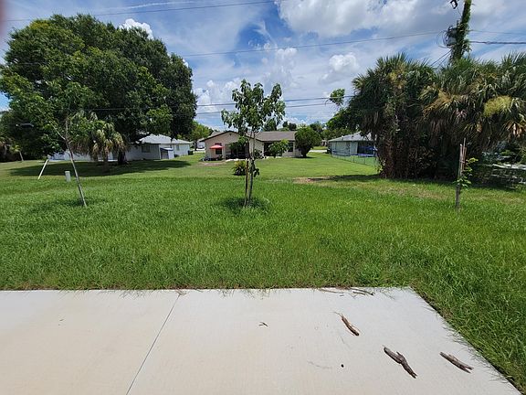 4th image of 1319 SE 23rd Pl