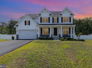 9102 Walnut Hill Rd, Fredericksburg, VA 22408