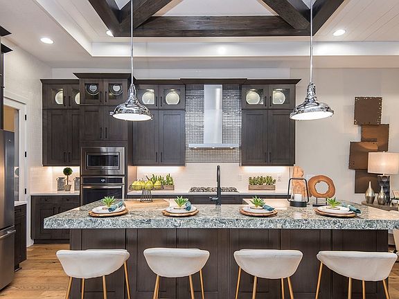 Degas Model Home Kitchen