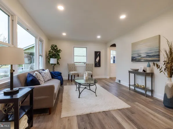 1418 Oak Ave, Haddon Heights, NJ 08035