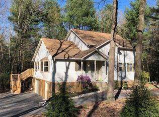 10 White Ln, Jim Thorpe, PA 18229