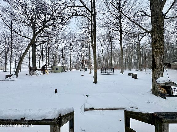 3rd image of 5111 Thiel Rd