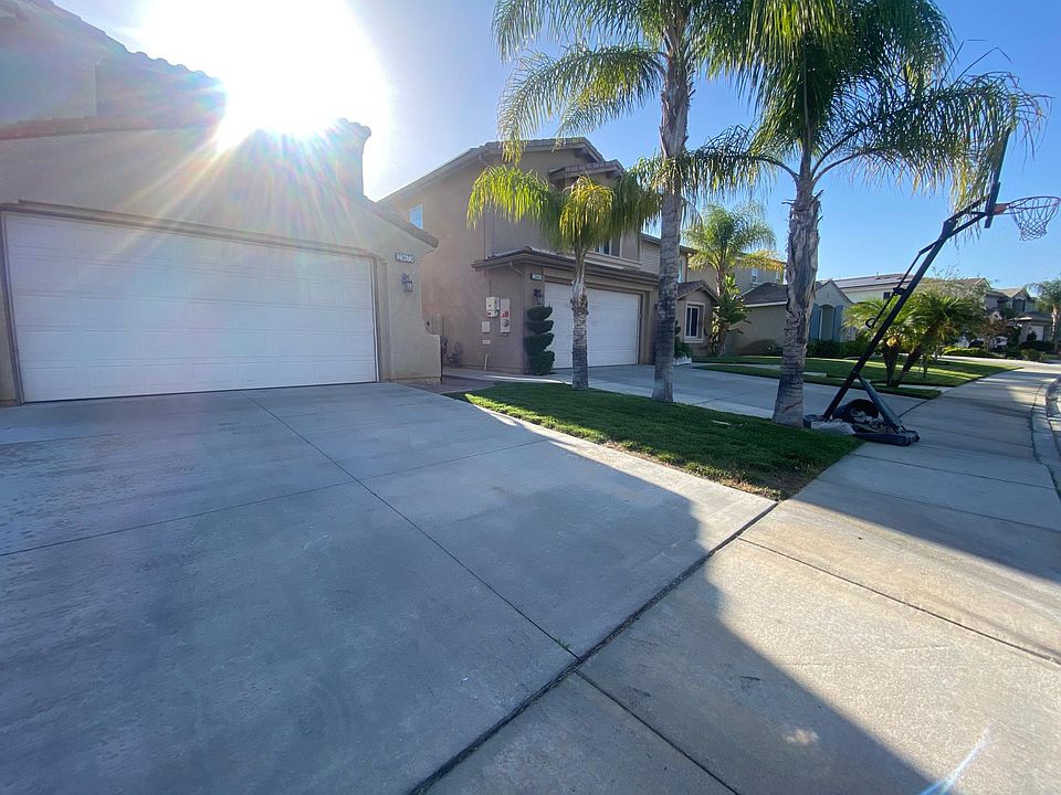 1st image of 23673 Kathryn St