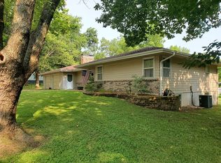 777 Valley Forge Rd, Brookfield, MO 64628