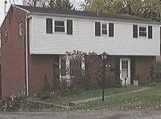 4874 Young Dr, Pittsburgh, PA