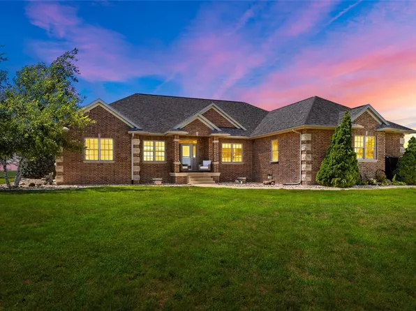 7131 33rd Ave, Atkins, IA 52206