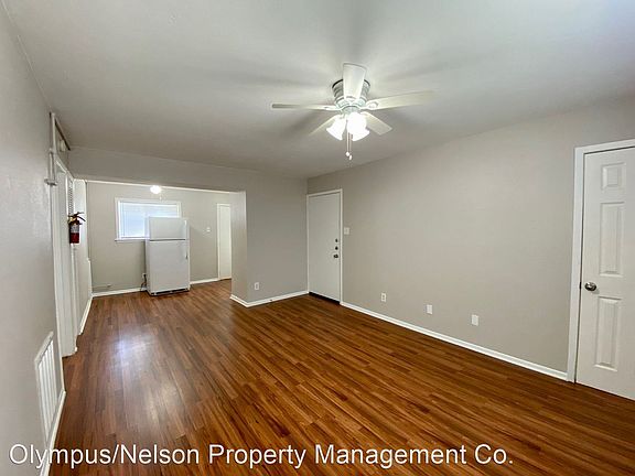 4th image of 1137 N Durham Dr #7