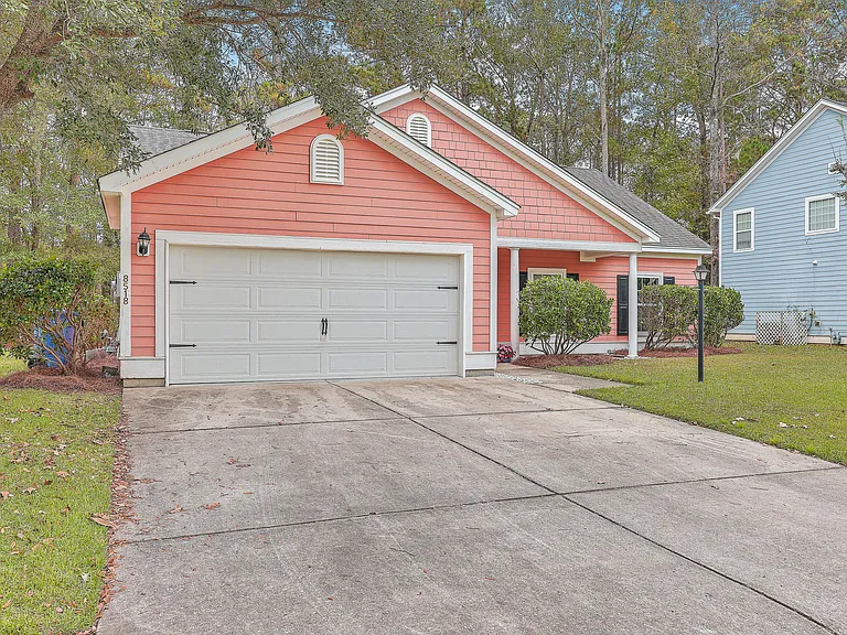 8518 Sentry Cir — Photo 4
