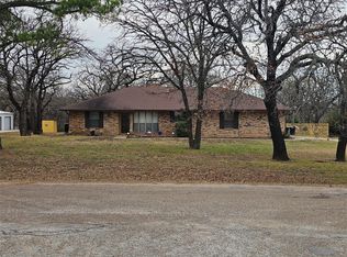 5955 Pecan Cir, Alvarado, TX 76009