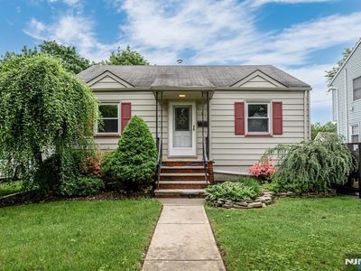 9 Livingston St, Clifton, NJ, 07013