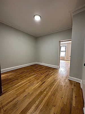 5th image of 311 W 54th St APT 13