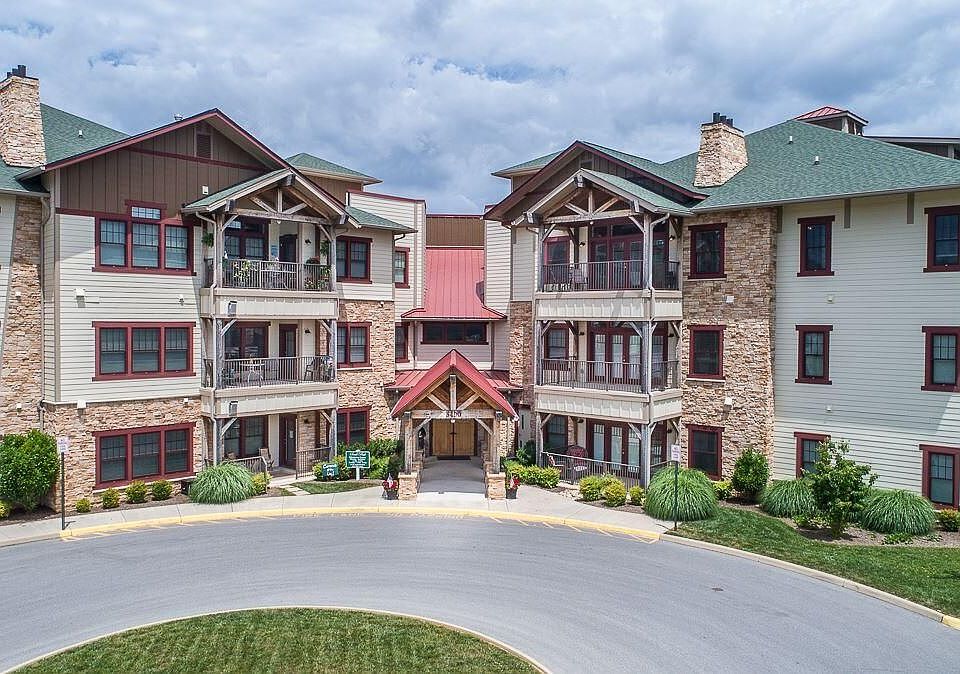 1st image of 5410 The Peaks Dr