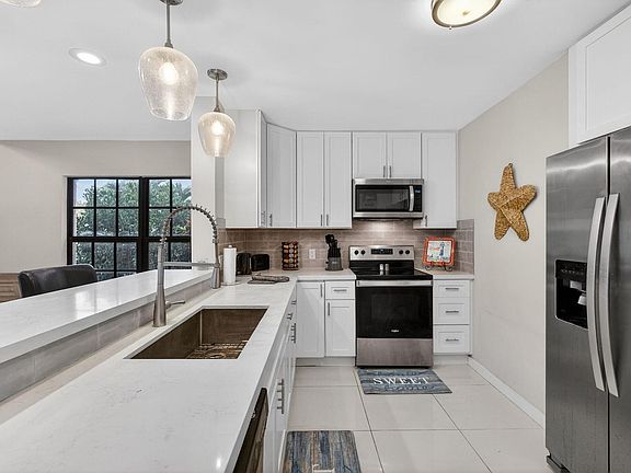 3rd image of 2320 Treasure Isle Dr #0