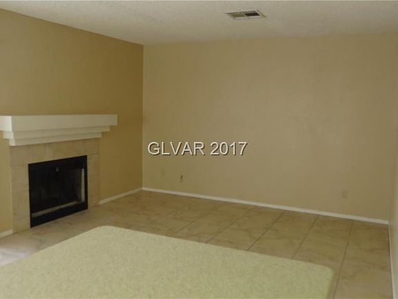 5th image of 1437 Lucia Dr