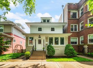6537 N Greenview Ave, Chicago, IL 60626