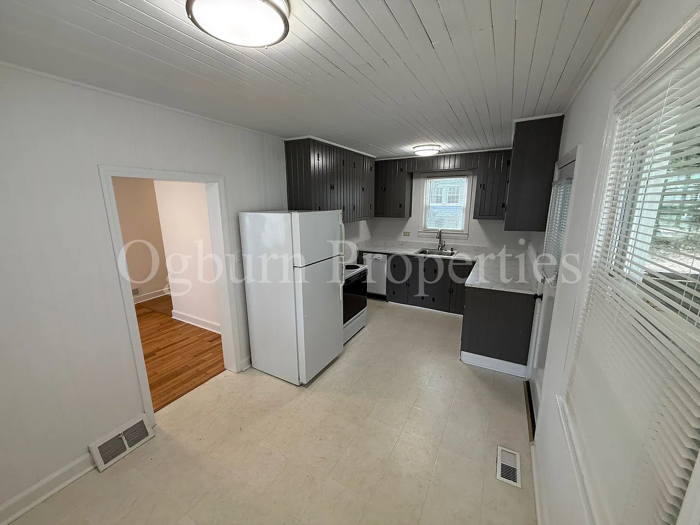2363 Jefferson Ave-2BR/1BA-Ardmore HOUSE — Photo 4