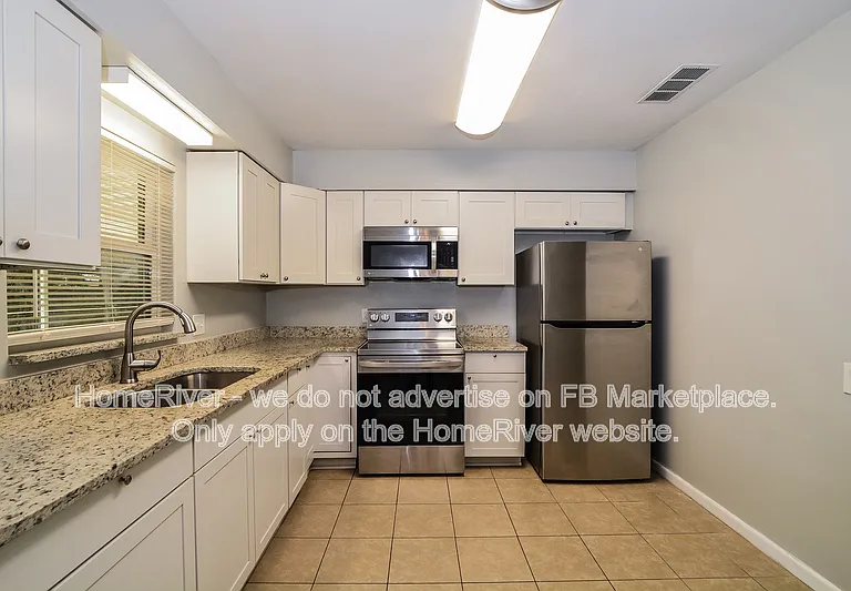 121 Longfellow Rd — Photo 6